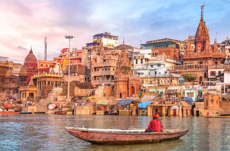 Varanasi: The Spiritual Capital of India – A Complete Travel Guide